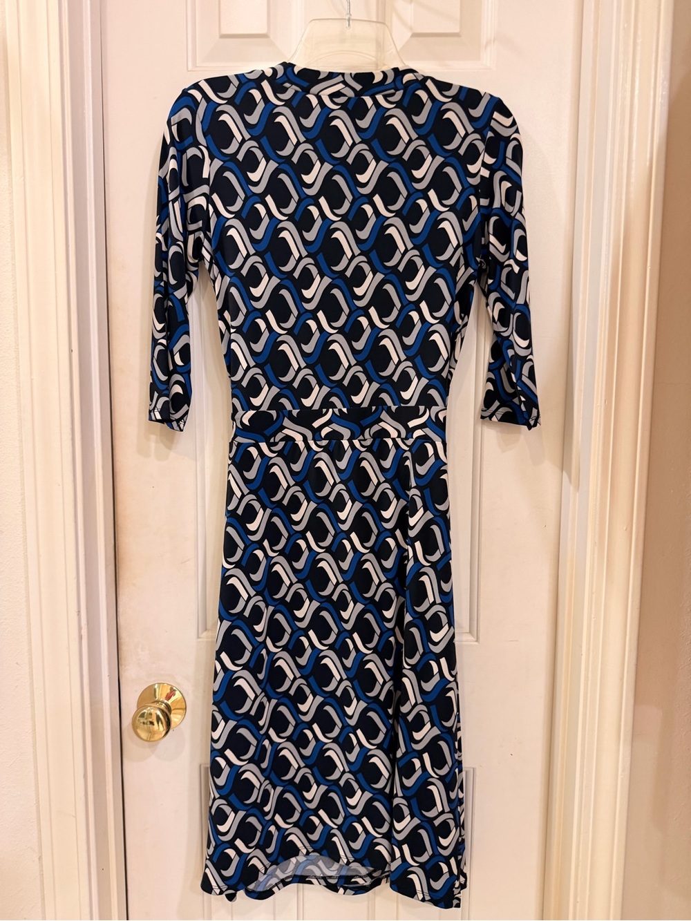 Bisou Bisou Knit Wrap Dress, Black Blue White, Long Sleeve, Tie at Waist, Sz 4 - Picture 10 of 16